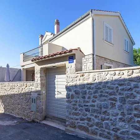 Stone House In Near The Sea Casa de Férias *